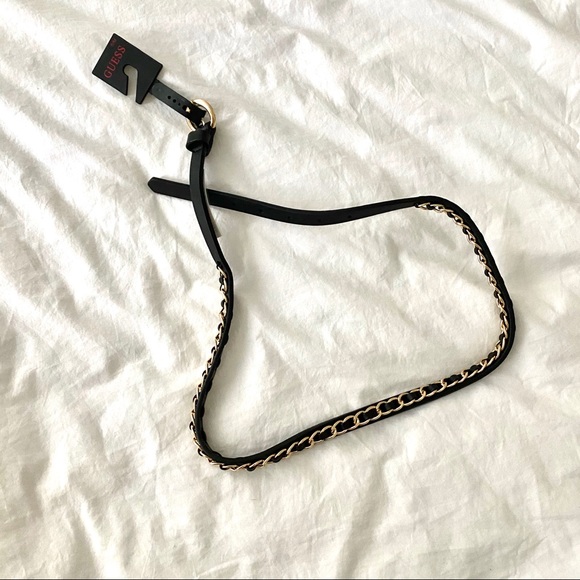 Brand new! GUESS belt - Picture 2 of 4